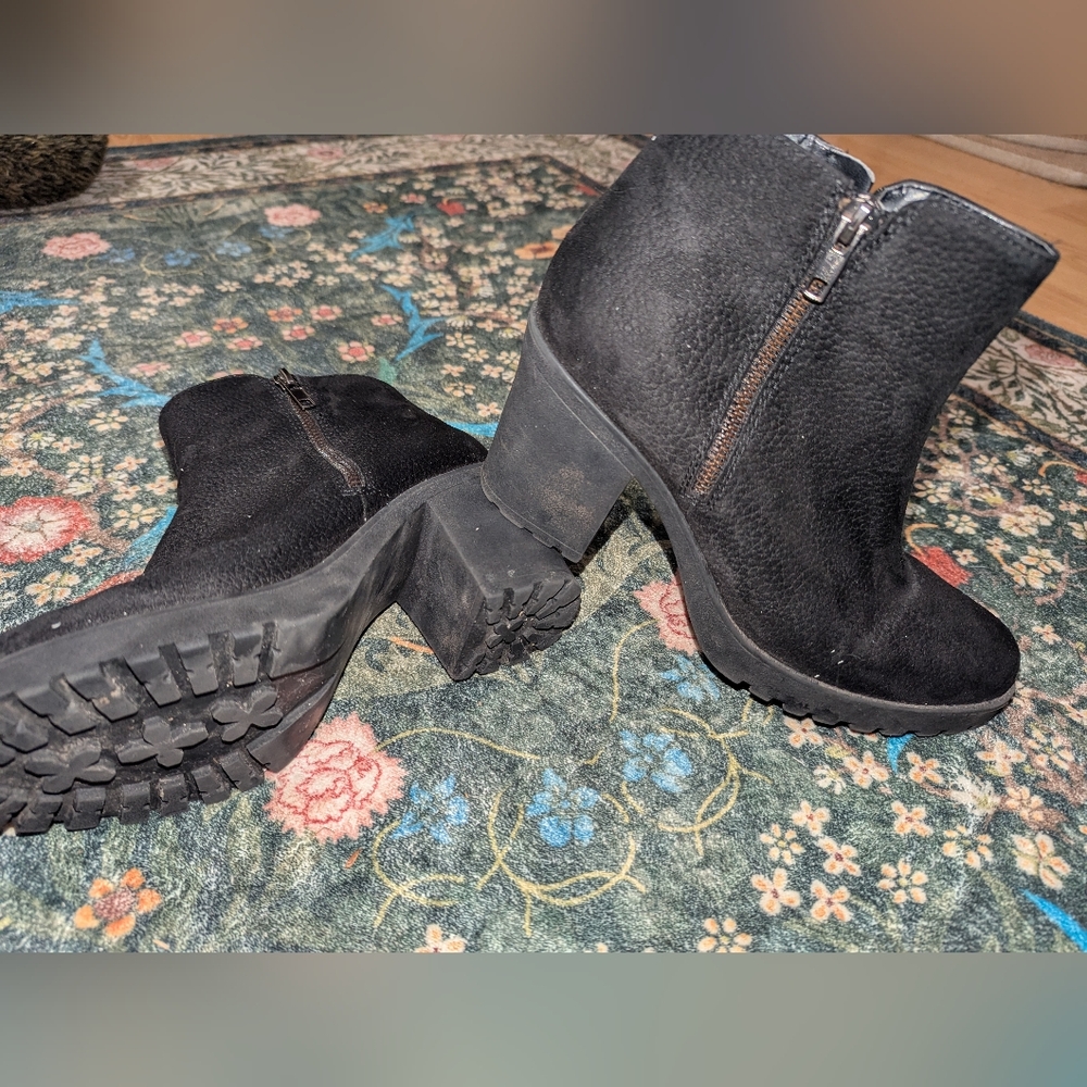 SO Black Suede Booties